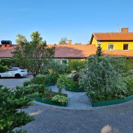Dagsholm Hotell Fargelanda Bagian luar foto