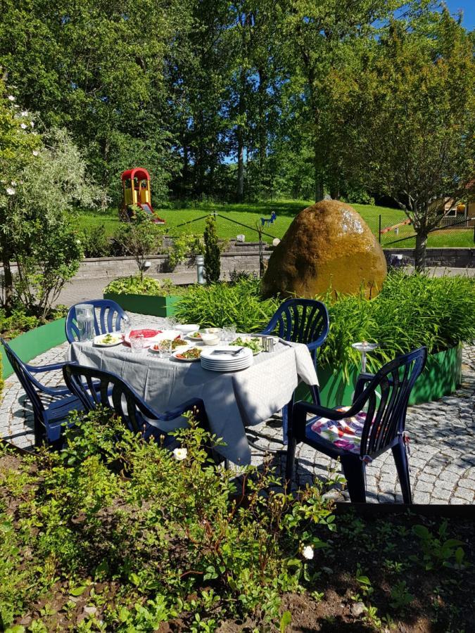 Dagsholm Hotell Fargelanda Bagian luar foto