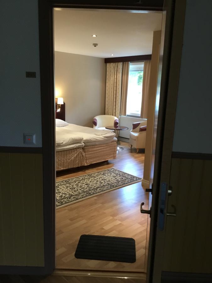 Dagsholm Hotell Fargelanda Bagian luar foto